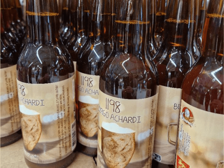 bouteilles de bière antigaspi 1198 Burgo Achardi
